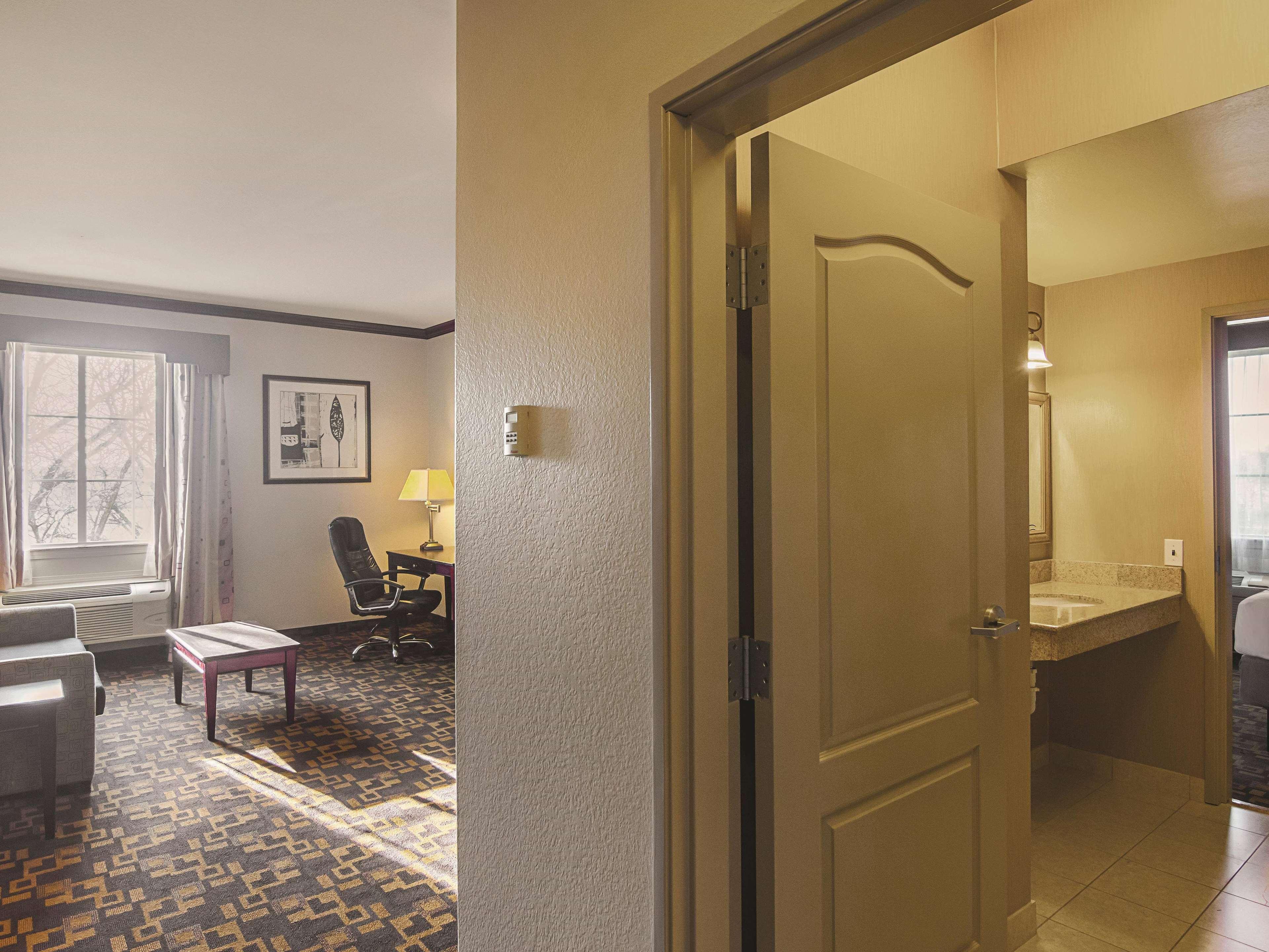 La Quinta By Wyndham Lindale Hotel Kültér fotó