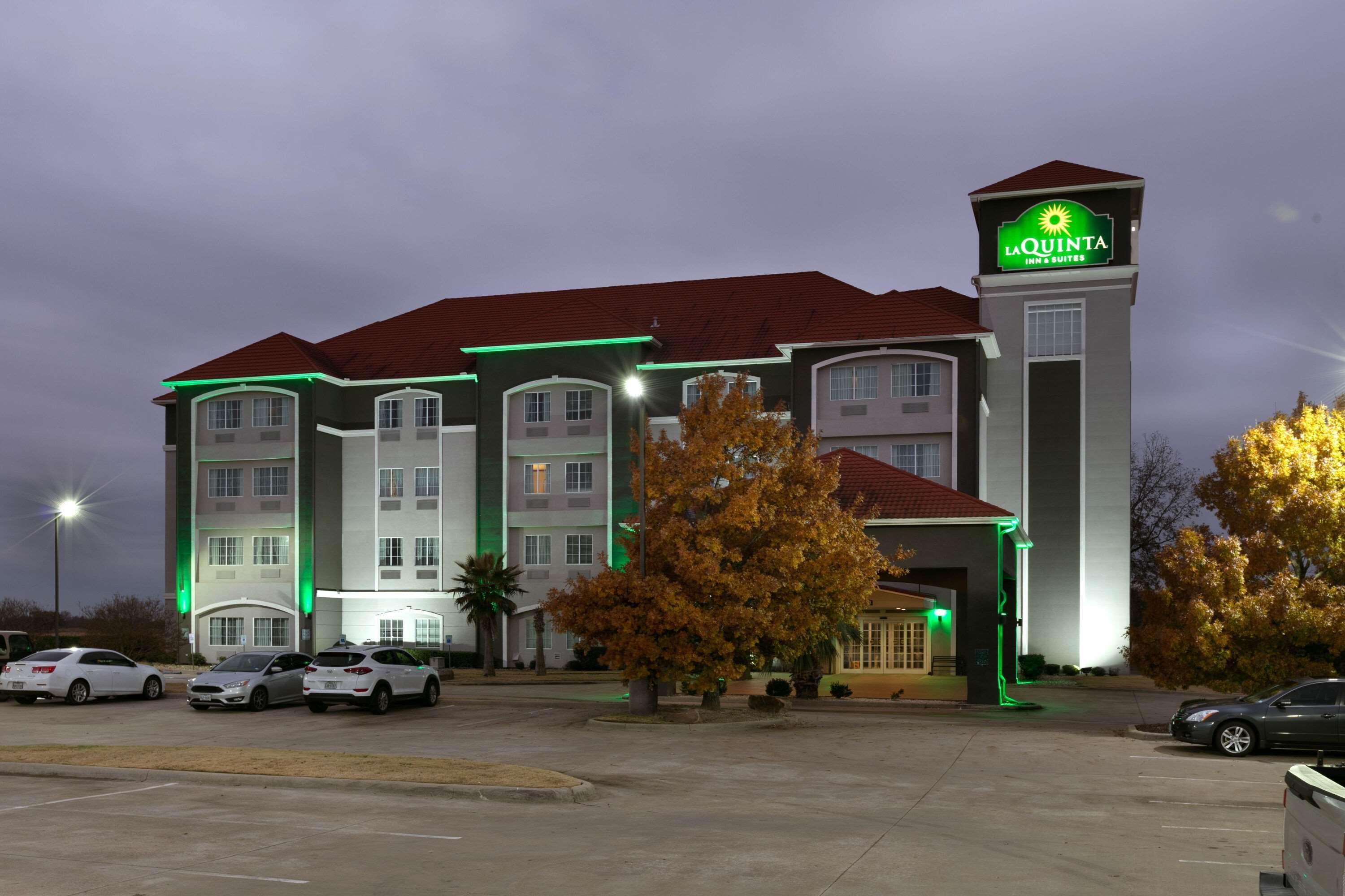La Quinta By Wyndham Lindale Hotel Kültér fotó